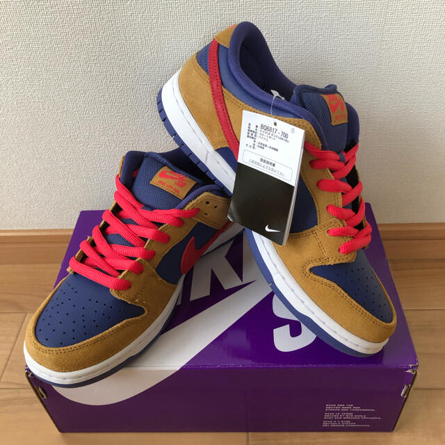 NIKE(ナイキ)のNIKE SB DUNK LOW PRO WHEAT AND PURPLE メンズの靴/シューズ(スニーカー)の商品写真