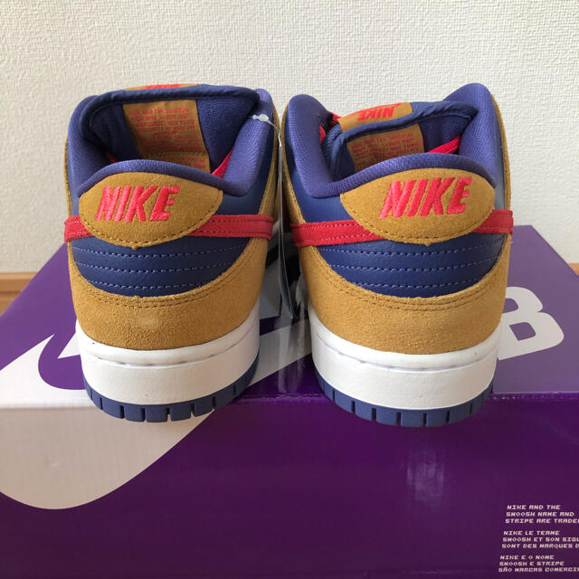 NIKE(ナイキ)のNIKE SB DUNK LOW PRO WHEAT AND PURPLE メンズの靴/シューズ(スニーカー)の商品写真