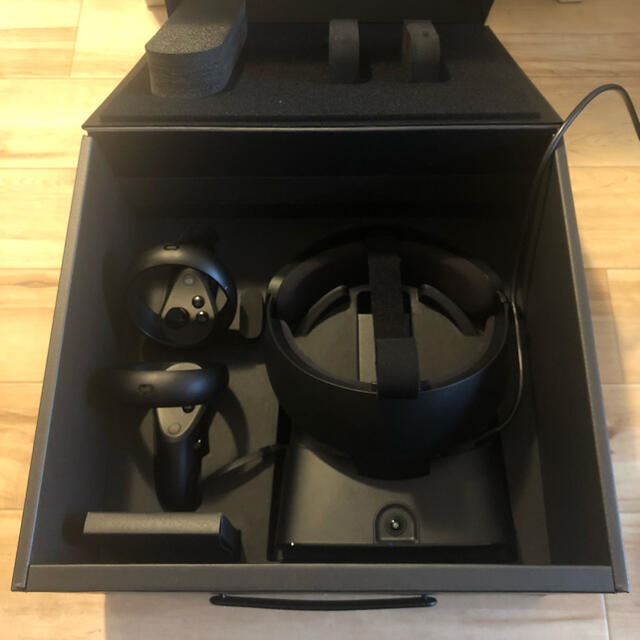 oculus rift s スマホ/家電/カメラのPC/タブレット(PC周辺機器)の商品写真