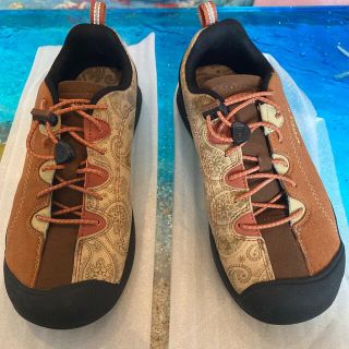 キーン(KEEN)のkeen  スニーカー　22.5(スニーカー)