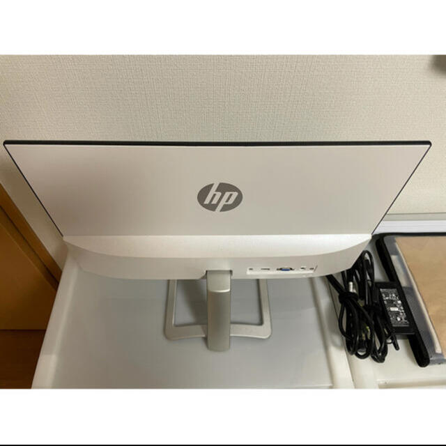 HP(ヒューレットパッカード)のHP 22er display  ※説明欄必読 スマホ/家電/カメラのPC/タブレット(ディスプレイ)の商品写真