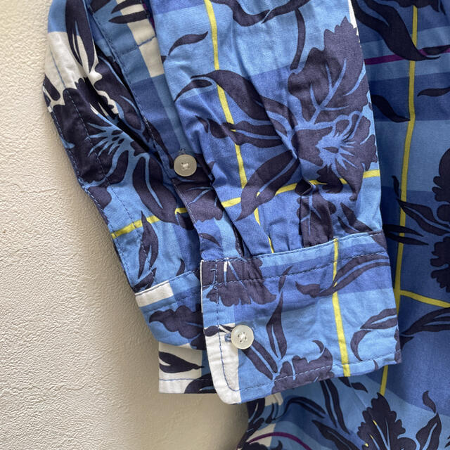 CIAOPANIC TYPY(チャオパニックティピー)の【チャオパニック】七分袖シャツ　襟付きシャツ　ブルー系チェック花柄 メンズのトップス(シャツ)の商品写真
