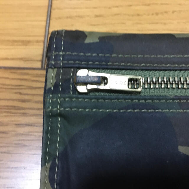 中古ＡＰＥ×ＰＯＲＴＥＲ財布エイプ 緑迷彩ポーター ウォレット使用感、汚れあり