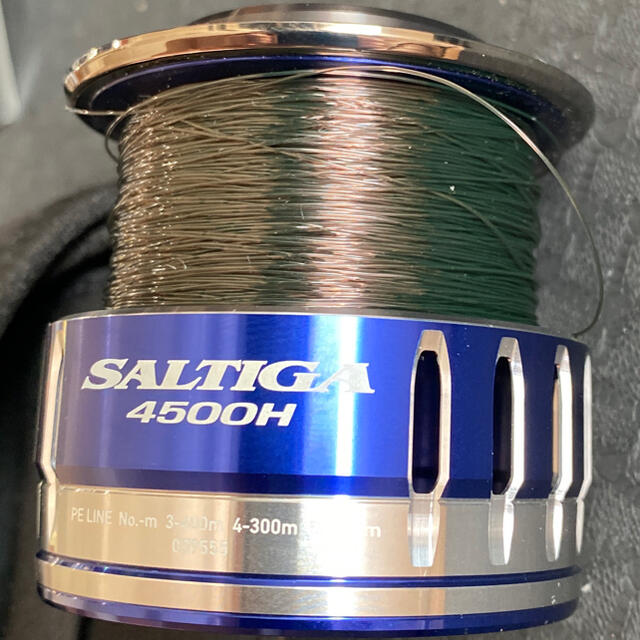 ソルティガ 4500H スプール - リール