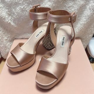 ミュウミュウ(miumiu)の専用！大幅値下げ！miu miu ♥︎ ビジューサンダル(ハイヒール/パンプス)