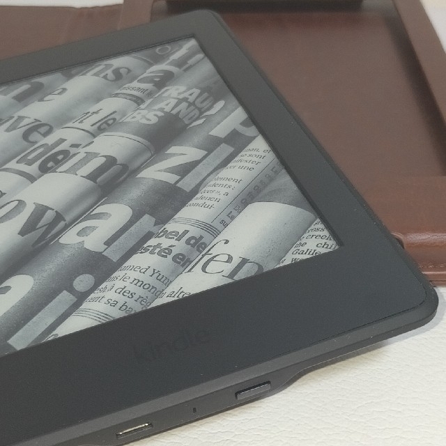 Kindle PaperWhite Wi-Fi 第7世代 カバー付き