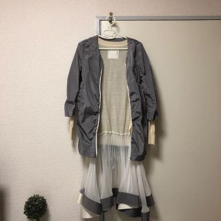 sacai(ブルゾン ・ ホワイト/白色系)のフリマアイテム一覧 sacai(ブルゾン ・ ホワイト/白色系)のフリマアイテム一覧