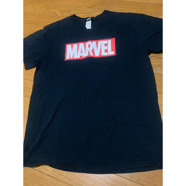 Tシャツ 黒 MARVEL Ｍサイズ メンズのトップス(Tシャツ/カットソー(半袖/袖なし))の商品写真