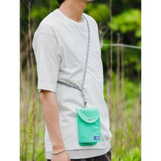 ザノースフェイス(THE NORTH FACE)の【9/3迄特価】Lounge Utility Case Lime Green(ショルダーバッグ)