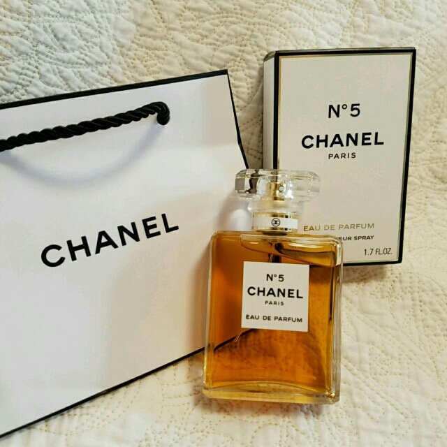 CHANEL - 新品♡シャネル N°5 オー プルミエール（ヴァポリザター）の通販 by :.Rica's Boutique.:.｜シャネル