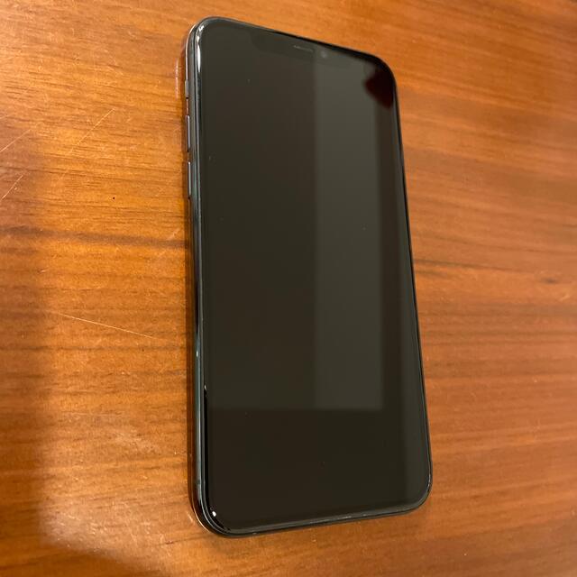 iPhone(アイフォーン)の【超美品】SIMフリー iPhone11Pro 256GB ミッドナイトグリーン スマホ/家電/カメラのスマートフォン/携帯電話(スマートフォン本体)の商品写真