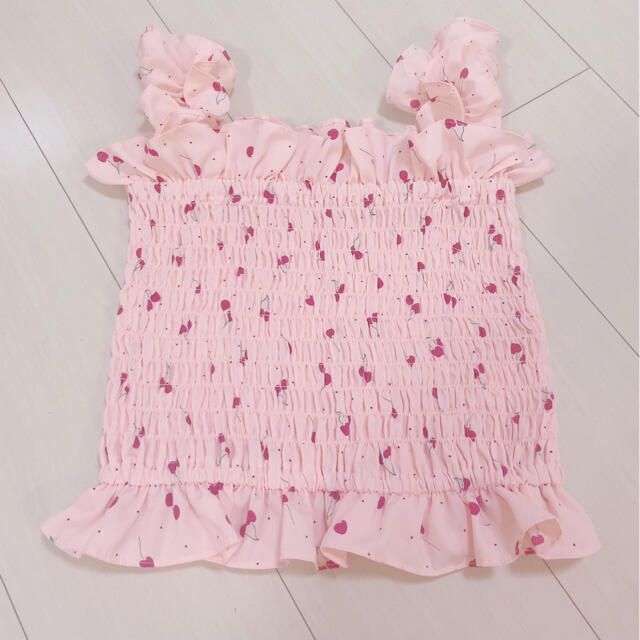 lilLilly(リルリリー)の新品未使用♡lilLilly チェリー柄フリルトップス レディースのトップス(シャツ/ブラウス(半袖/袖なし))の商品写真