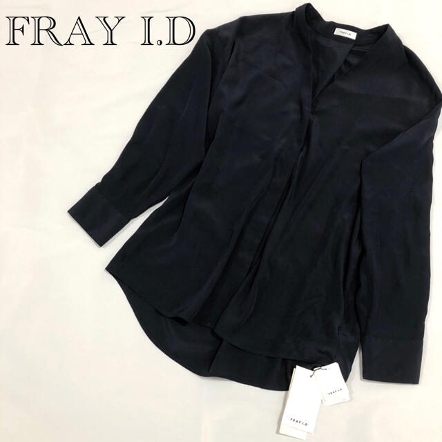FRAY I.D(フレイアイディー)のFRAY I.D/フレイアイディー/ブラウス/Ｖ/フリー/ネイビー レディースのトップス(シャツ/ブラウス(長袖/七分))の商品写真