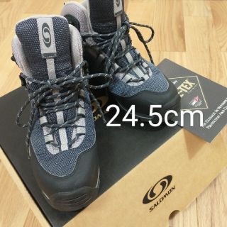 サロモン(SALOMON)のSALOMON サロモン　トレッキングシューズ　登山靴　24.5cm(登山用品)