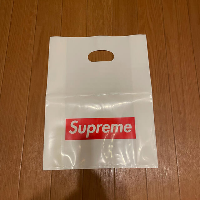 Supreme(シュプリーム)のsupreme ビニール ショッパー 袋 未使用 合計12枚 まとめ売り BOX メンズのファッション小物(その他)の商品写真