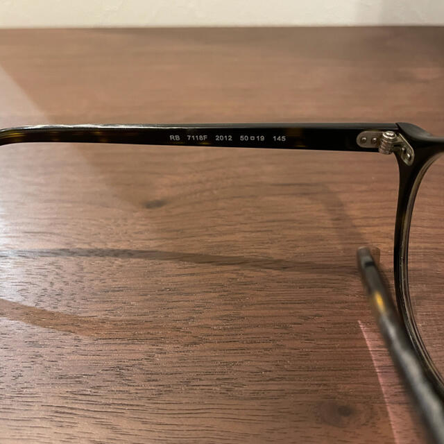 Ray-Ban(レイバン)のRay-Ban RB 7118 メンズのファッション小物(サングラス/メガネ)の商品写真