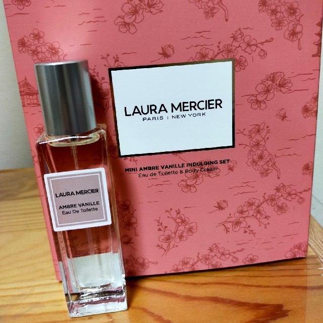 laura mercier(ローラメルシエ)の新品　ローラメルシエ　アンバーバニラ　オードトワレ コスメ/美容のコスメ/美容 その他(その他)の商品写真