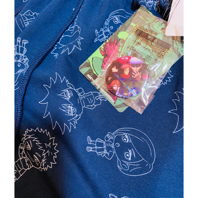 BANDAI(バンダイ)の呪術廻戦　オリジナル　ショートパンツ　ハーフパンツ　缶バッジ付き メンズのパンツ(ショートパンツ)の商品写真