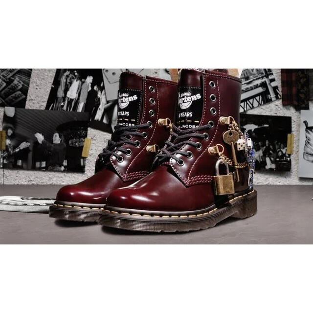 Dr.Martens × MARC JACOBS 8ホールブーツ