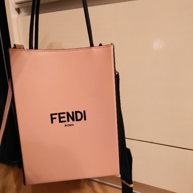 FENDI】美品フェンディバック - ショルダーバッグ