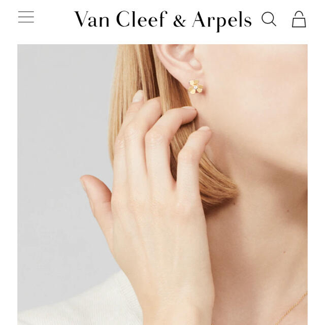 Van Cleef & Arpels(ヴァンクリーフアンドアーペル)のフリヴォル ミニ ピアス レディースのアクセサリー(ピアス)の商品写真