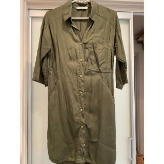 ザラ(ZARA)の【ZARA】大特価SALE  再値下げ　ロングシャツ　ワンピ　カーキ　ミリタリー(シャツ/ブラウス(長袖/七分))