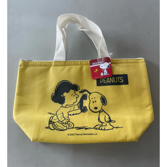 PEANUTS(ピーナッツ)の’新品未使用’SNOOPY 保冷バック インテリア/住まい/日用品の日用品/生活雑貨/旅行(日用品/生活雑貨)の商品写真