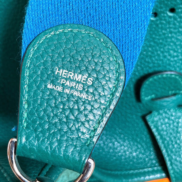 Hermes(エルメス)のレア エルメス エブリン バイカラー PM HERMES レディースのバッグ(ショルダーバッグ)の商品写真