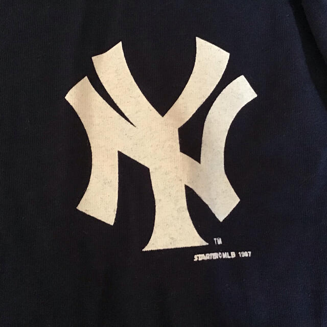 新品　ヤンキース　ネイビーティシャツ　M メンズのトップス(Tシャツ/カットソー(半袖/袖なし))の商品写真