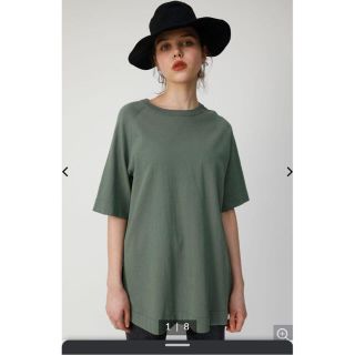 マウジー(moussy)のmoussy SIDE SLIT LONG KNIT TEE グリーン(Tシャツ(半袖/袖なし))