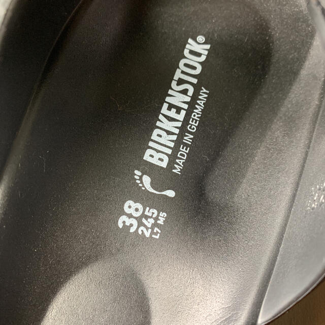 BIRKENSTOCK(ビルケンシュトック)の【新品】BIRKENSTOCK サンダル アリゾナ EVA 38 24.5cm レディースの靴/シューズ(サンダル)の商品写真