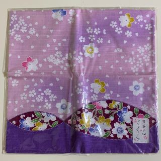 【新品・未使用】小風呂敷　桜　さくら　和柄　日本製　紫(ハンカチ)