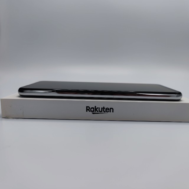 Rakuten(ラクテン)のRakuten BIG スマホ/家電/カメラのスマートフォン/携帯電話(スマートフォン本体)の商品写真