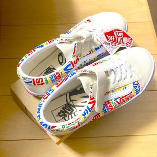 VANSバンズ　スニーカー　22センチ　新品タグ付き(スニーカー)