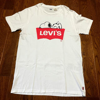 リーバイス(Levi's)の【美品】 Levi's リーバイス スヌーピー Tシャツ Sサイズ(Tシャツ/カットソー(半袖/袖なし))