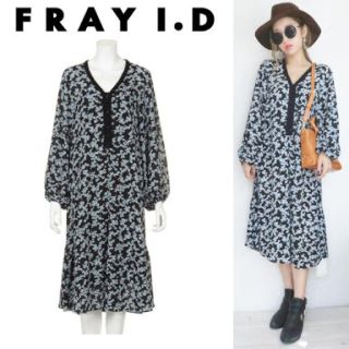 フレイアイディー(FRAY I.D)の値下げ♡小花柄ワンピース(ひざ丈ワンピース)