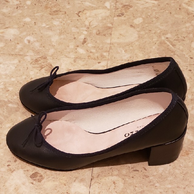 repetto(レペット)の極美品　Repetto　バレエシューズ　パンプス レディースの靴/シューズ(ハイヒール/パンプス)の商品写真