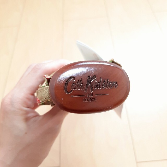 Cath Kidston(キャスキッドソン)のCath Kidston　折り畳み傘 レディースのファッション小物(傘)の商品写真