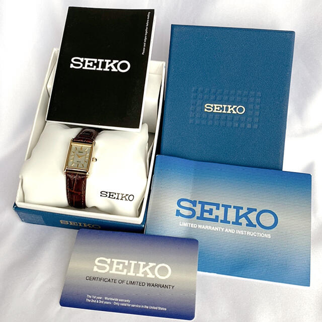 SEIKO(セイコー)の◎ここちゃん様専用◎海外版/セイコー/ソーラー/レザーバンドの女性用腕時計/新品 レディースのファッション小物(腕時計)の商品写真