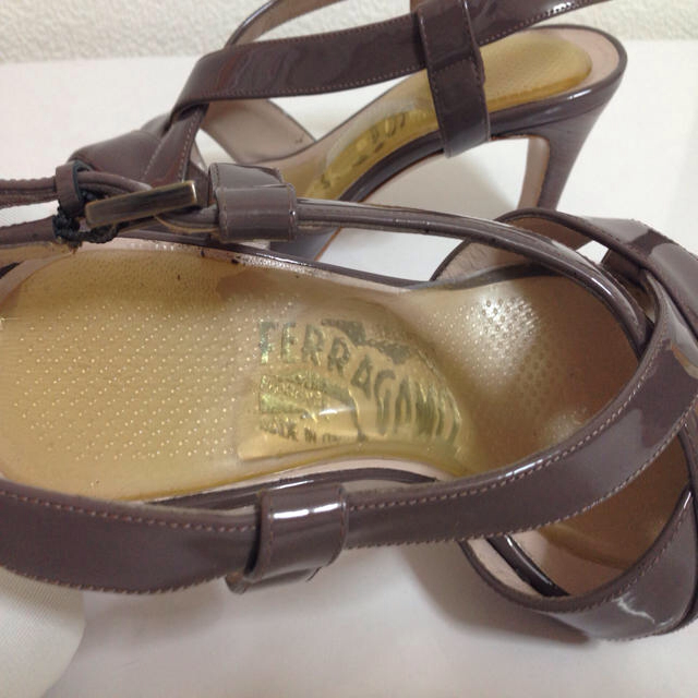 Ferragamo(フェラガモ)のフェラガモ サンダル22.0~23.0 レディースの靴/シューズ(サンダル)の商品写真