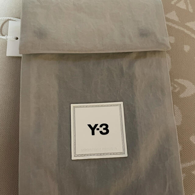 Y-3(ワイスリー)の新品　Y-3 CH ネックポーチBAG メンズのバッグ(ショルダーバッグ)の商品写真
