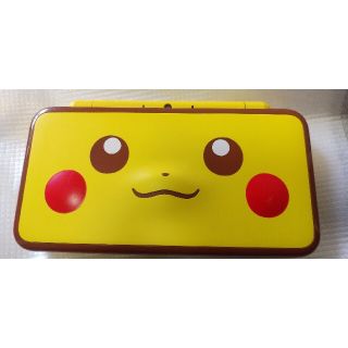 2ds LL ピカチュウ　エディション(携帯用ゲーム機本体)