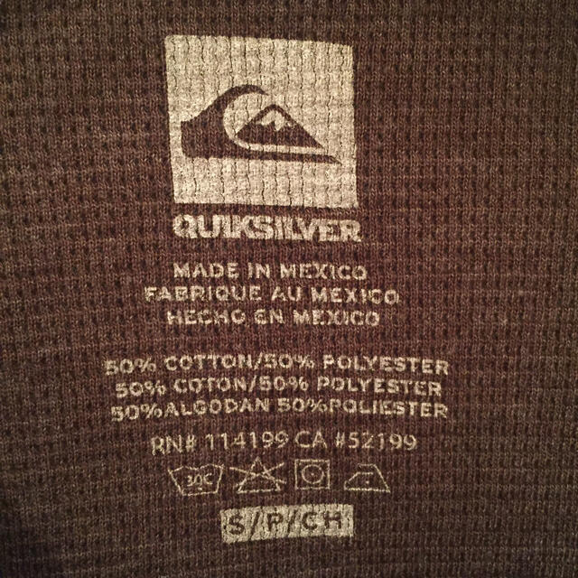 QUIKSILVER(クイックシルバー)のMen's サーフブランド クイックシルバーのロンT メンズのトップス(Tシャツ/カットソー(七分/長袖))の商品写真