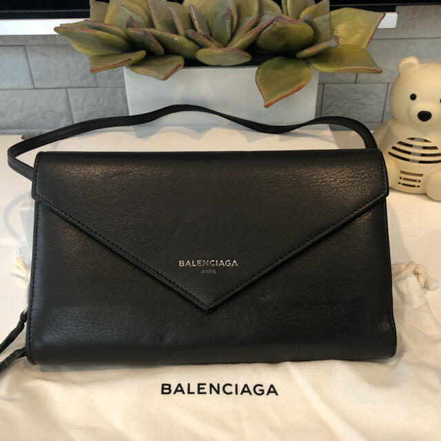 Balenciaga(バレンシアガ)の♪バレンシアガ♪素敵持ち手付き長財布　ダークグレー レディースのファッション小物(財布)の商品写真