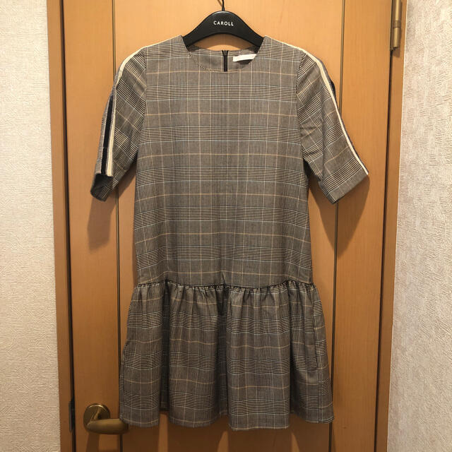 ZARA(ザラ)のZARA ワンピース　0 キッズ/ベビー/マタニティのキッズ服女の子用(90cm~)(ワンピース)の商品写真