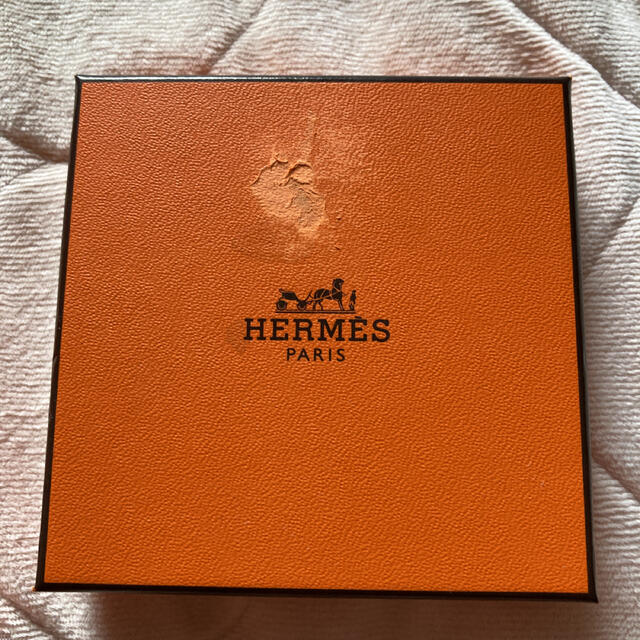 Hermes(エルメス)のエルメス　H バングル　クリッククラック　pm マロングラッセ色 レディースのアクセサリー(ブレスレット/バングル)の商品写真