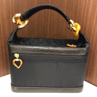 emanuel ungaro(ハンドバッグ)のフリマアイテム一覧 emanuel ungaro(ハンドバッグ)のフリマアイテム一覧