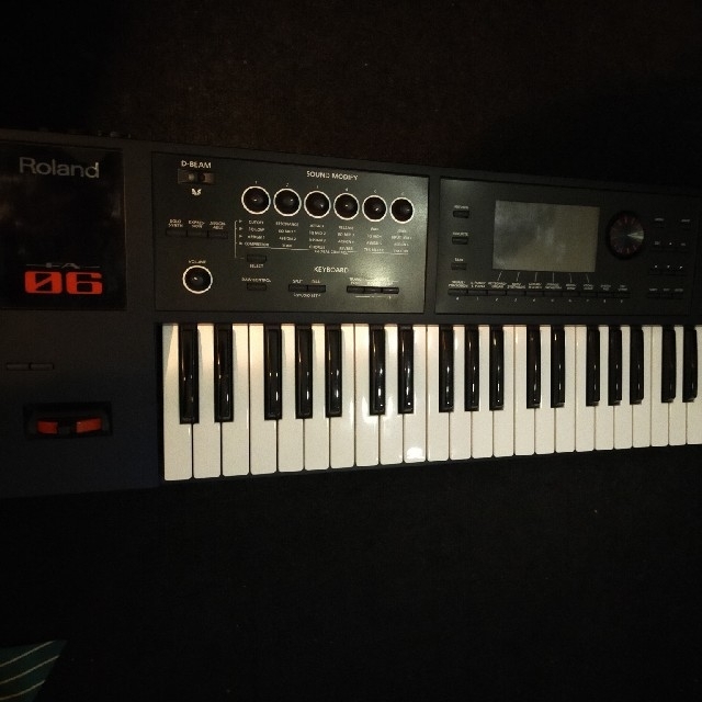 Roland(ローランド)のROLAND FA-06 楽器の鍵盤楽器(キーボード/シンセサイザー)の商品写真