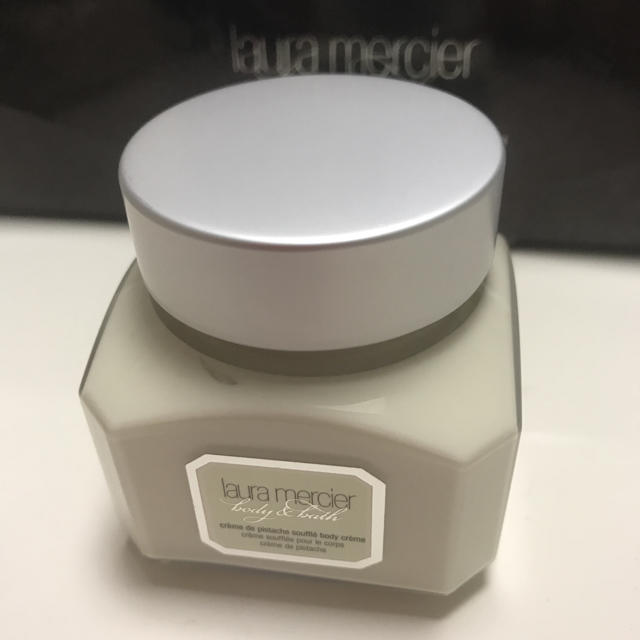 laura mercier(ローラメルシエ)のローラメルシェ ホイップトボディクリーム コスメ/美容のボディケア(ボディクリーム)の商品写真