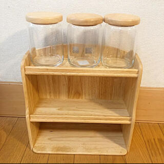 ニトリ(ニトリ)のニトリ　調味料　棚　ラック　木製　ガラスキャニスター　セット　キッチン(キッチン収納)